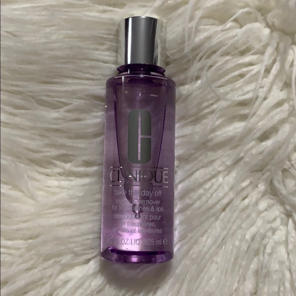 Clinique Take The Day Off